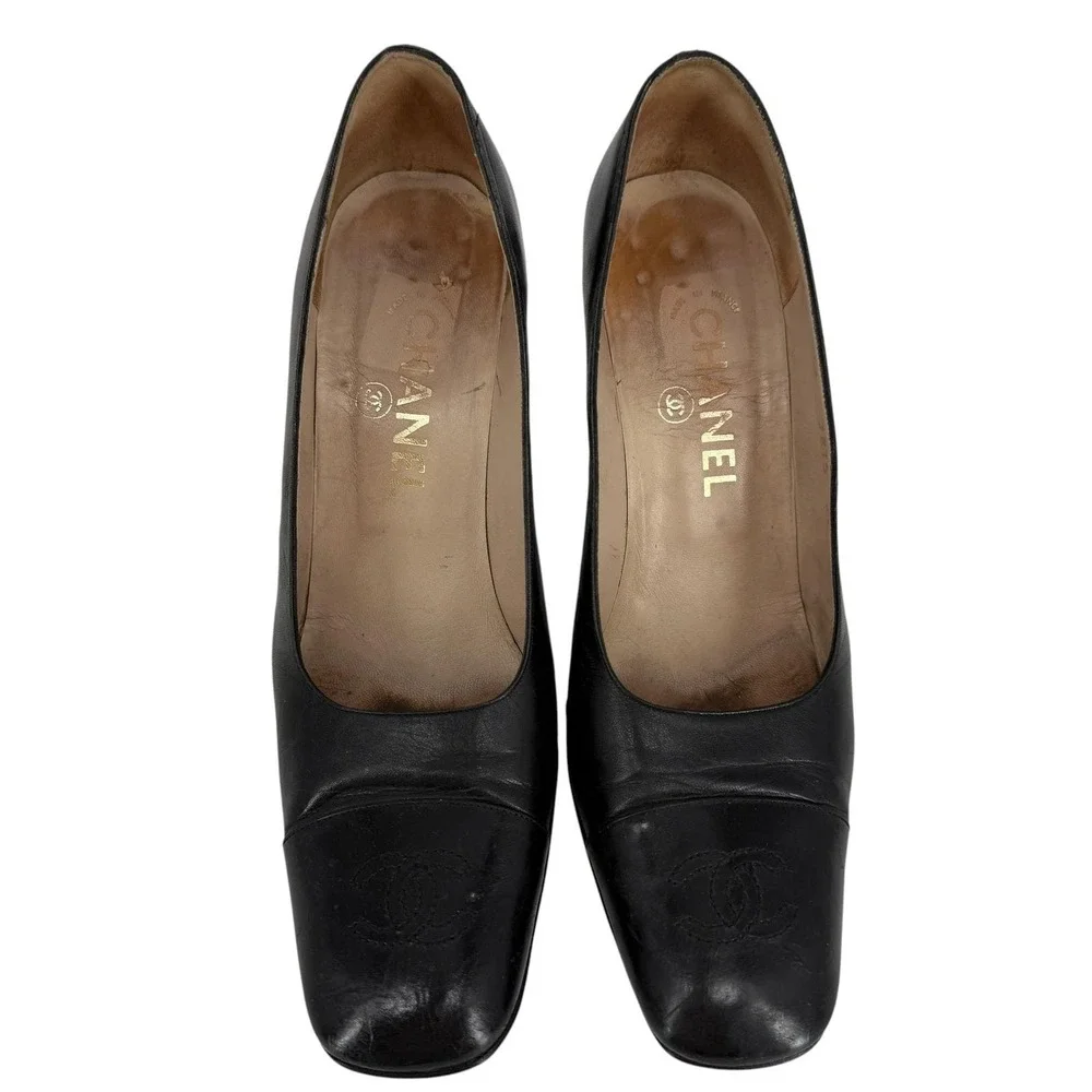Chanel Black Leather Pump Heels